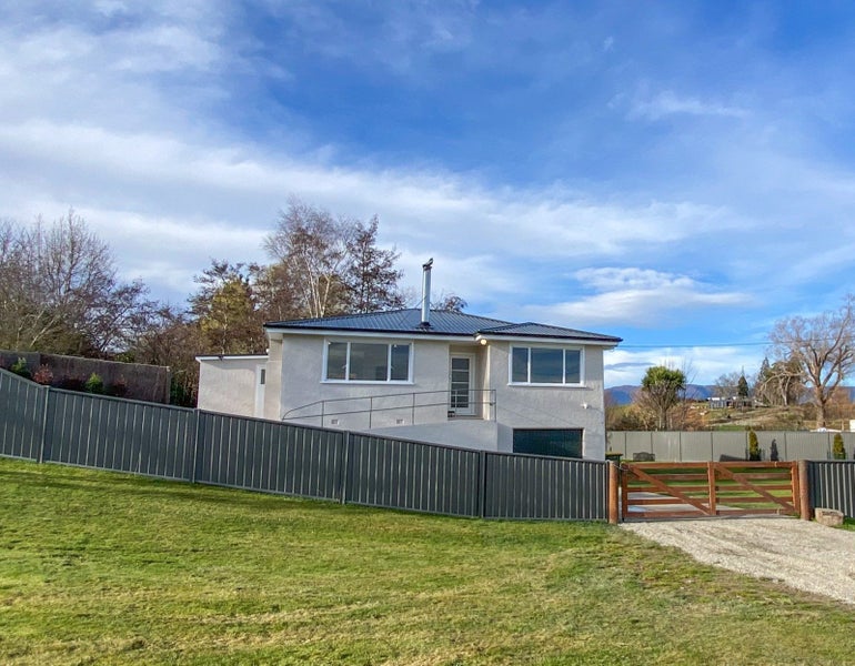 174 Roxburgh Street, Heriot - Carousel 1
