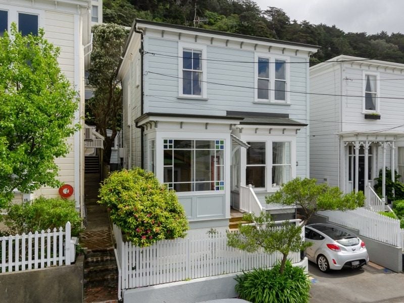 17 Goring Street, Thorndon, Wellington - Carousel 1