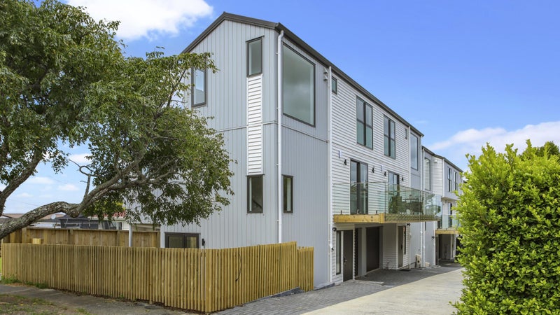 2/159 Grey Street, Onehunga, Auckland - Carousel 1