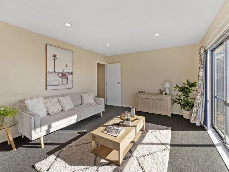 1/20 Matlock Street, Woolston, Christchurch - Carousel 2