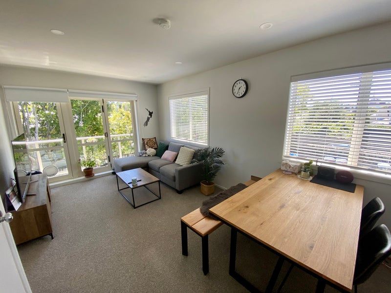 10A Sylvan Avenue, Northcote, Auckland - Carousel 2