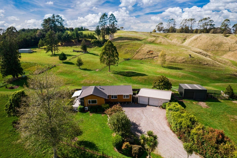720 Oruanui Road, Taupo - Carousel 1