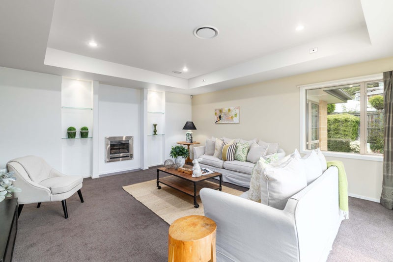 14 Holbrook Way, Westmorland, Christchurch - Carousel 2