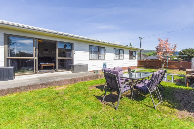 1 Kauri Street, Stoke, Nelson - Carousel 1
