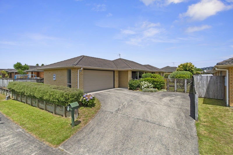 8 St Johns Avenue, Hamilton East, Hamilton - Carousel 1