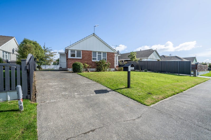 52 Conway Crescent, Glengarry, Invercargill - Carousel 1