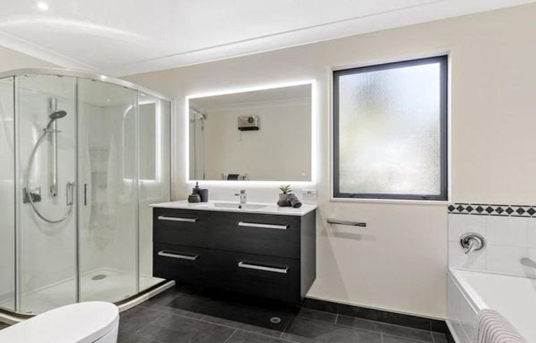 87 Kemp Street, Kilbirnie, Wellington - Carousel 10