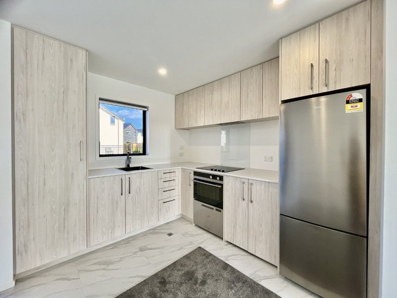 3/4 Matata Place, Dallington, Christchurch - Carousel 2