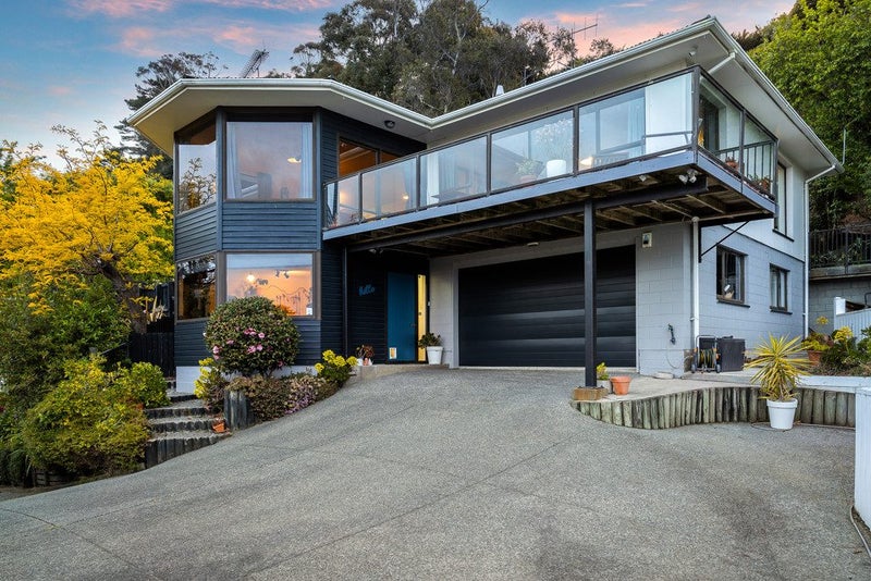 4 Glenview Terrace, Saint Martins, Christchurch - Carousel 1