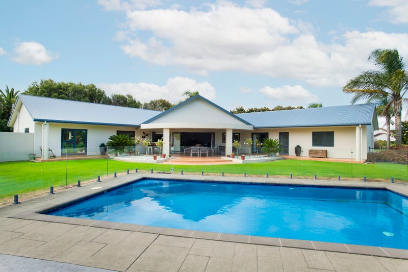 18 Ruth Street, Riverdale, Gisborne - Carousel 1