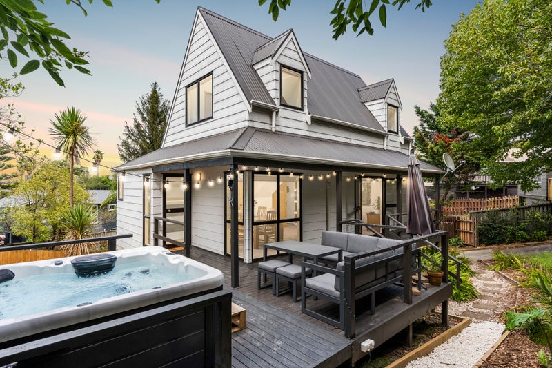 175B Hibiscus Coast Highway, Red Beach, Whangaparāoa - Carousel 1