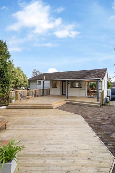 52 Fitzherbert Avenue, West Harbour, Auckland - Carousel 31