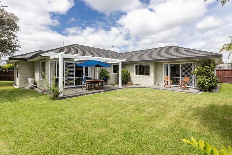 66 York Avenue, Tamatea, Napier - Carousel 1