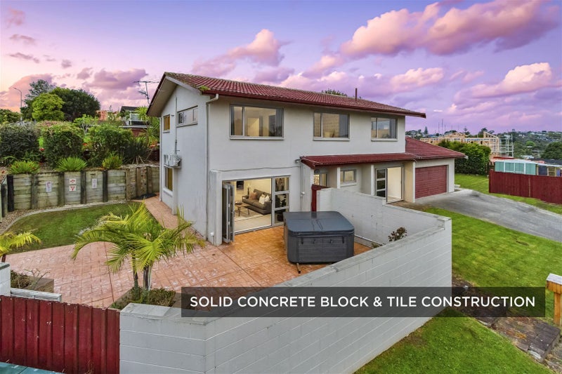 75 Sartors Avenue, Browns Bay, Auckland - Carousel 1