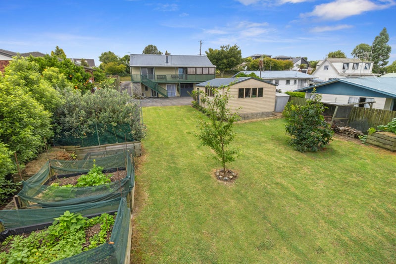 65 Gibson Road, Dinsdale, Hamilton - Carousel 1