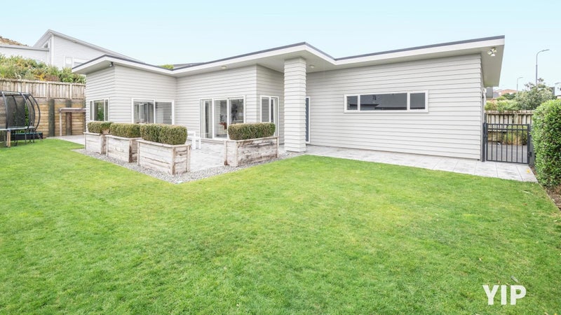 76 Woodridge Drive, Woodridge, Wellington - Carousel 1