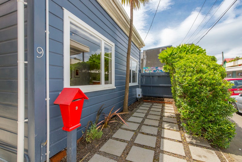9 Newtown Avenue, Newtown, Wellington - Carousel 22