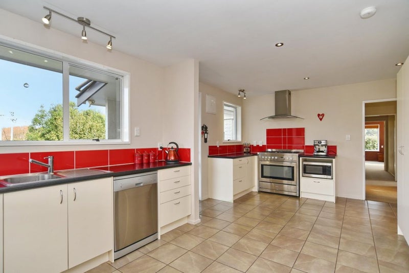 663 Rangiora Leithfield Road, Rangiora - Carousel 2