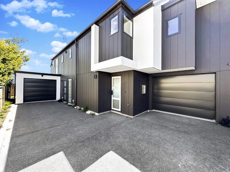 4/5 Clarence Street South, Addington, Christchurch - Carousel 1