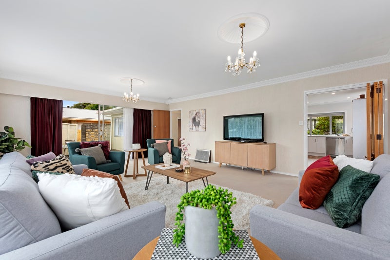 1150 Fergusson Drive, Clouston Park, Upper Hutt - Carousel 2