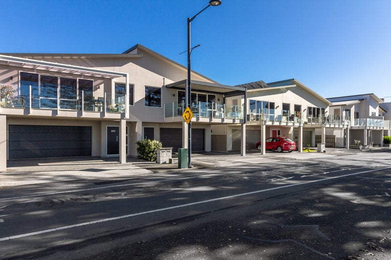 563 Marine Parade, Napier South, Napier - Carousel 2
