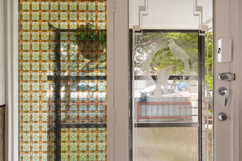 4 Roxburgh Grove, Petone, Lower Hutt - Carousel 21