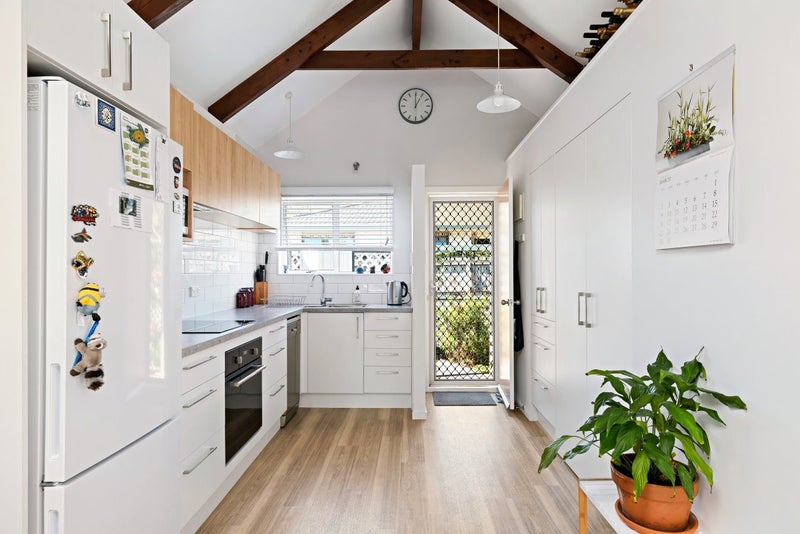 2/12 Marsden Road, Stoke, Nelson - Carousel 1