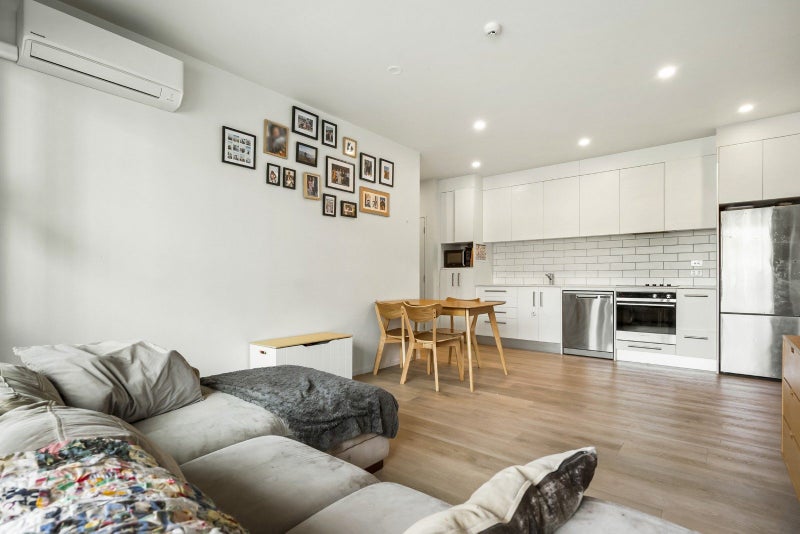 101/36C Greenslade Crescent, Northcote, Auckland - Carousel 1