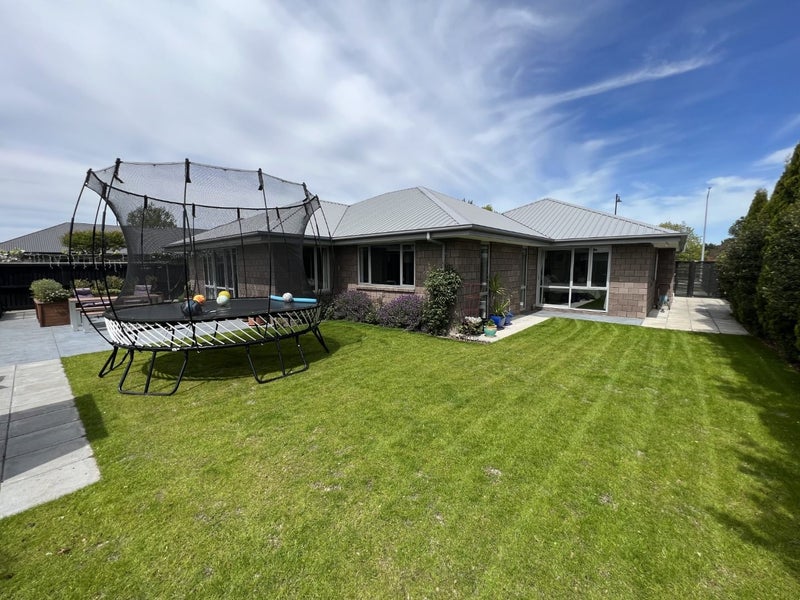 14 Bernice Crescent, Yaldhurst, Christchurch - Carousel 19