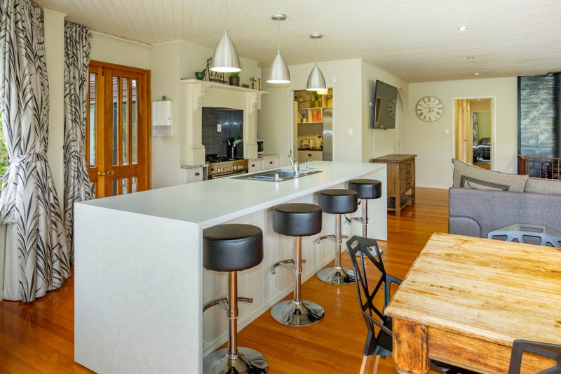 19 Ettrick Street, Glenross, Dunedin - Carousel 2