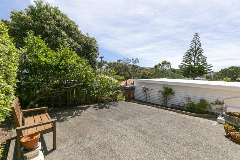 14 Raumati Terrace, Khandallah, Wellington - Carousel 2
