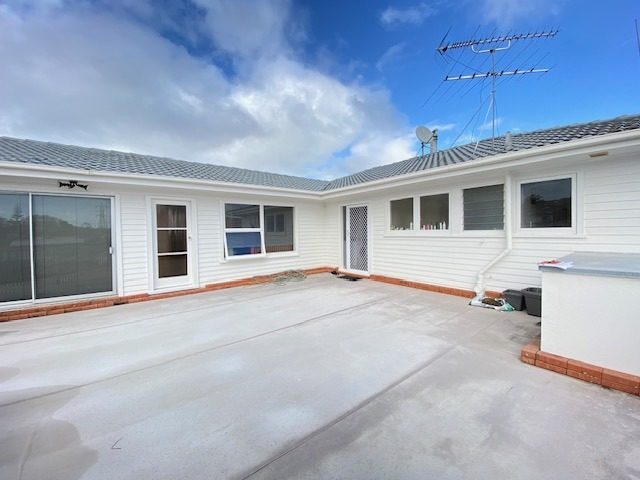 108 Ti Rakau Drive, Pakuranga, Auckland - Carousel 2