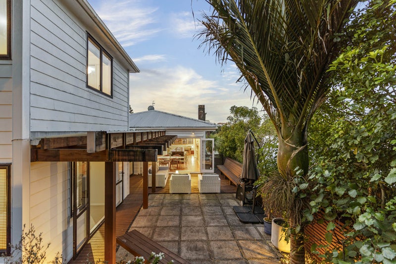 40 Second Avenue, Kingsland, Auckland - Carousel 2