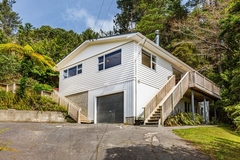 96 Kamahi Street, Stokes Valley, Lower Hutt - Carousel 2