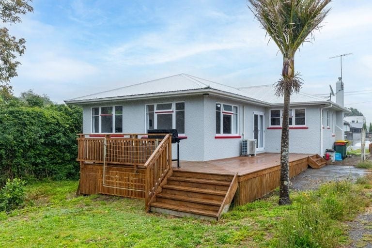 31 Tokomaru Street, Welbourn, New Plymouth - Carousel 18