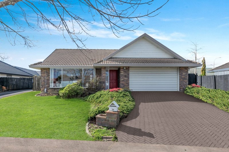 1/70 Nicholas Road, Somerville, Manukau - Carousel 1