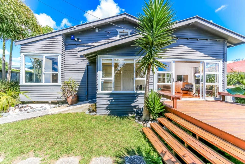 22 Kingsley Street, Westmere, Auckland - Carousel 1