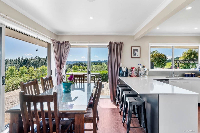 201 Cowan Road, Papakura - Carousel 24