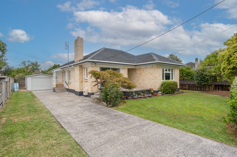 36 Oxford Street, Fairfield, Hamilton - Carousel 1