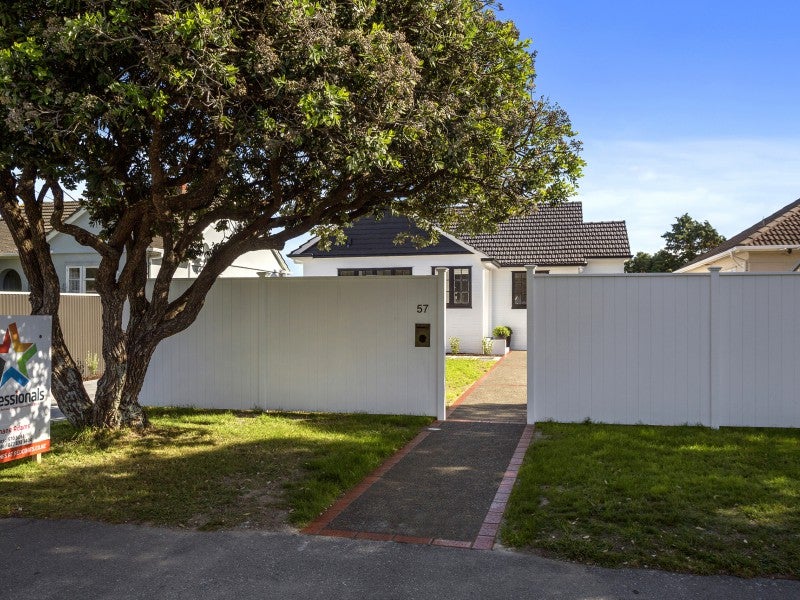57 Bell Road, Waiwhetu, Lower Hutt - Carousel 21