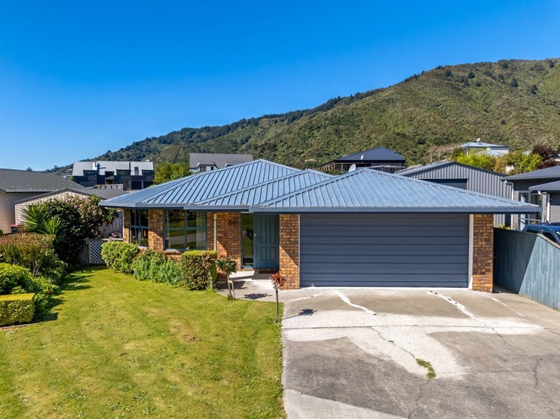 19 Captains Close, Picton, Marlborough, Marlborough - Carousel 1