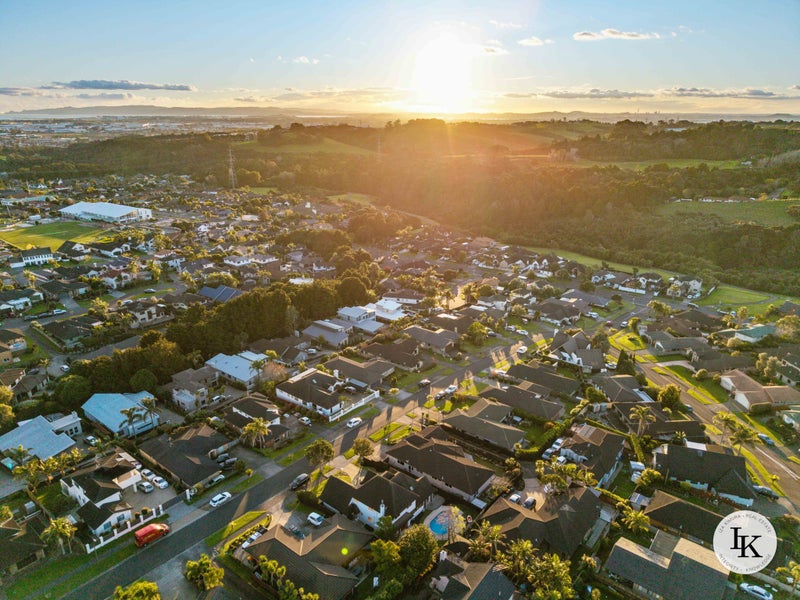 22 Byblos Place, The Gardens, Auckland - Carousel 50