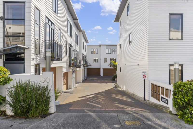 10/50 Livingstone Street, Grey Lynn, Auckland - Carousel 2