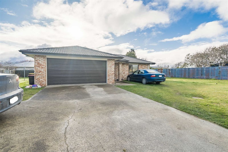 54 Avon Road, Clifton, Invercargill - Carousel 17