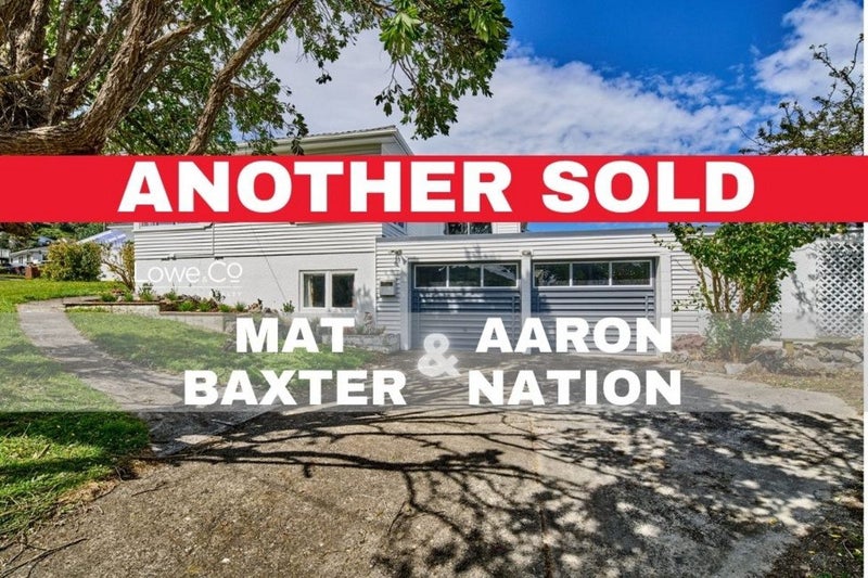 35 Allen Terrace, Tawa, Wellington - Carousel 1