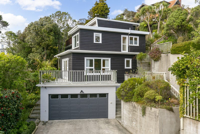 52 Nicholson Road, Khandallah, Wellington - Carousel 1