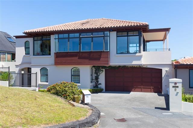9 Benbow Street, St Heliers, Auckland - Carousel 1