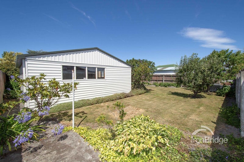 3 Frensham Crescent, Woolston, Christchurch - Carousel 16
