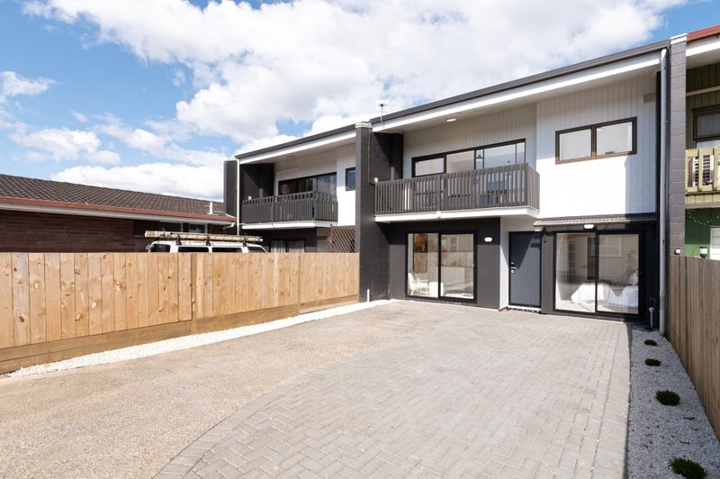 4/426 Blockhouse Bay Road, Blockhouse Bay, Auckland - Carousel 1