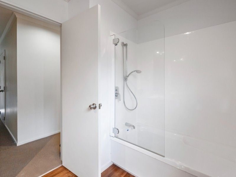 1 Botanical Heights Drive, Waipahihi, Taupo - Carousel 16